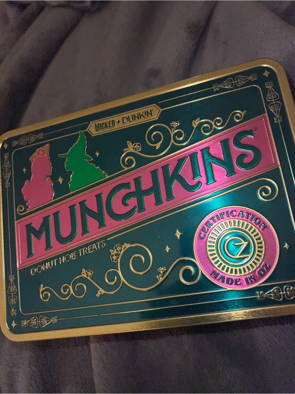 Wicked + Dunkin' Munchkins Tin - OFFICIAL